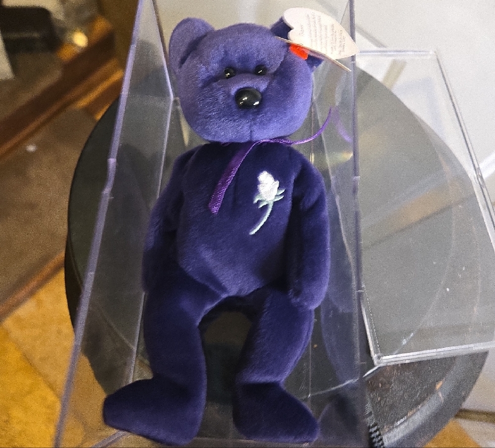 TY Princess Purple Plush Bear w/ Plastic Case Extremely Rare - Picture 11 of 12